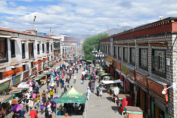 city-of-lhasa-750px